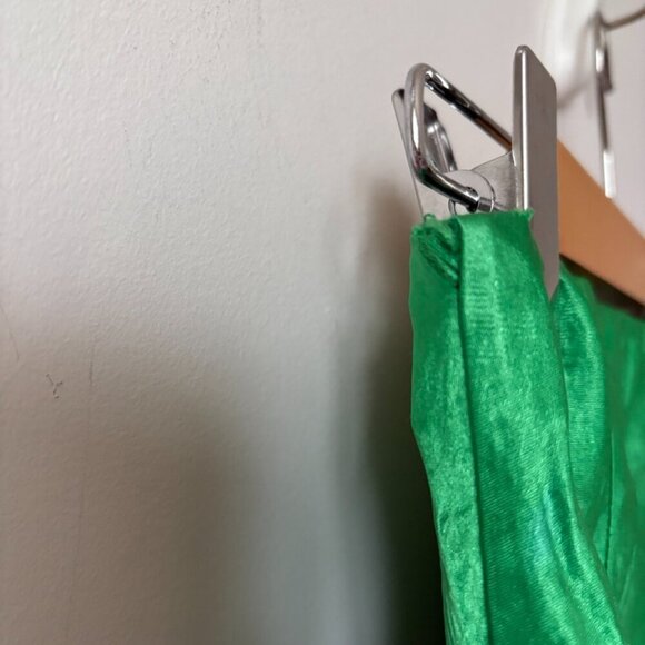 Aritzia Green Midi Slip Skirt for Casual Wear - Picture 8 of 10